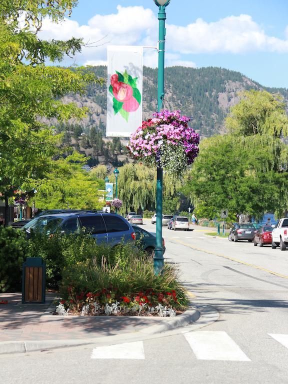 Peachland Lakeview Vacation Suite Exterior photo